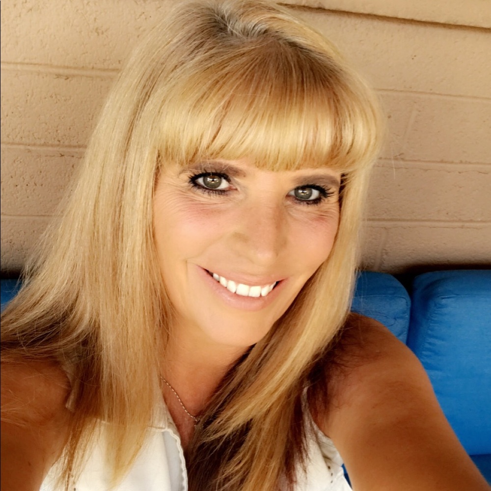 Meet your Posher, Vicki